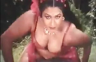 xxx 成熟的法国女人带着毛茸茸的洞在床上给了一个年轻的家伙