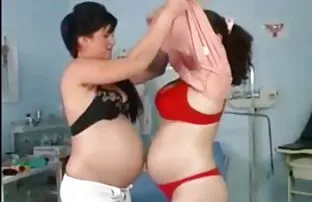 xxx 由妻子肛门妓女他妈的在黑色丝袜的肛门